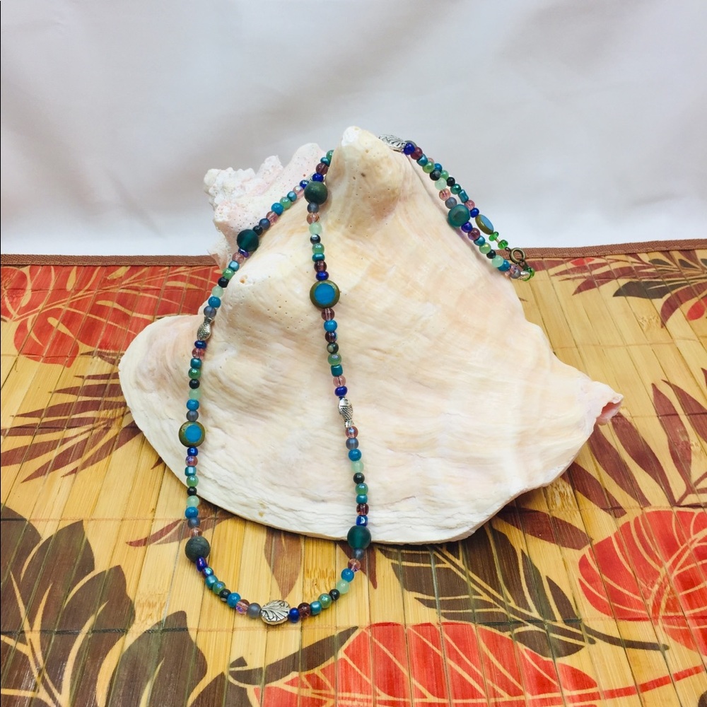 Tropical necklace - ‘Blue Lagoon’.